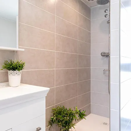 Casa Moderna Con Piscina, Wi-fi, Aa, Barbacoa Y Parking En - Es-89-73 Hébergement de vacances
